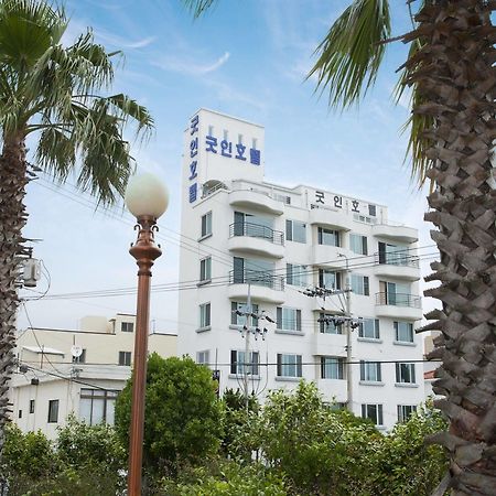 Hotel Good Inn Seogwipo Exterior photo