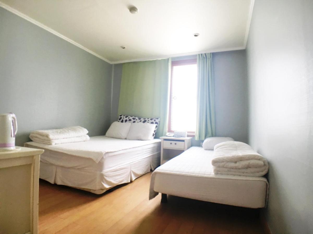 Hotel Good Inn Seogwipo Exterior photo